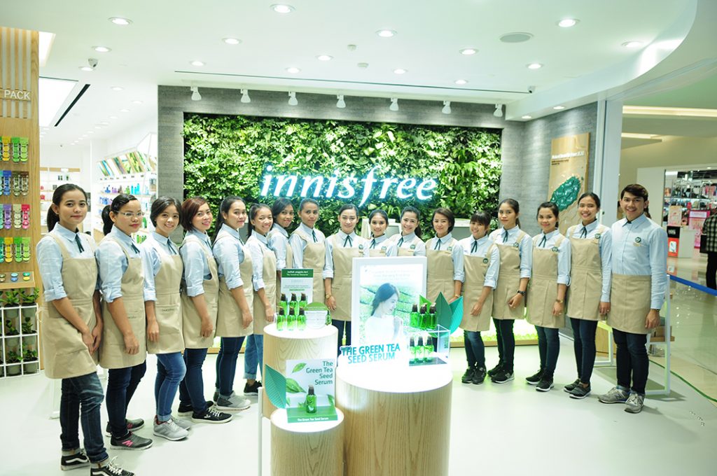 이니스프리는 지난달 자카르타에 인도네시아 1호점을 오픈했다.